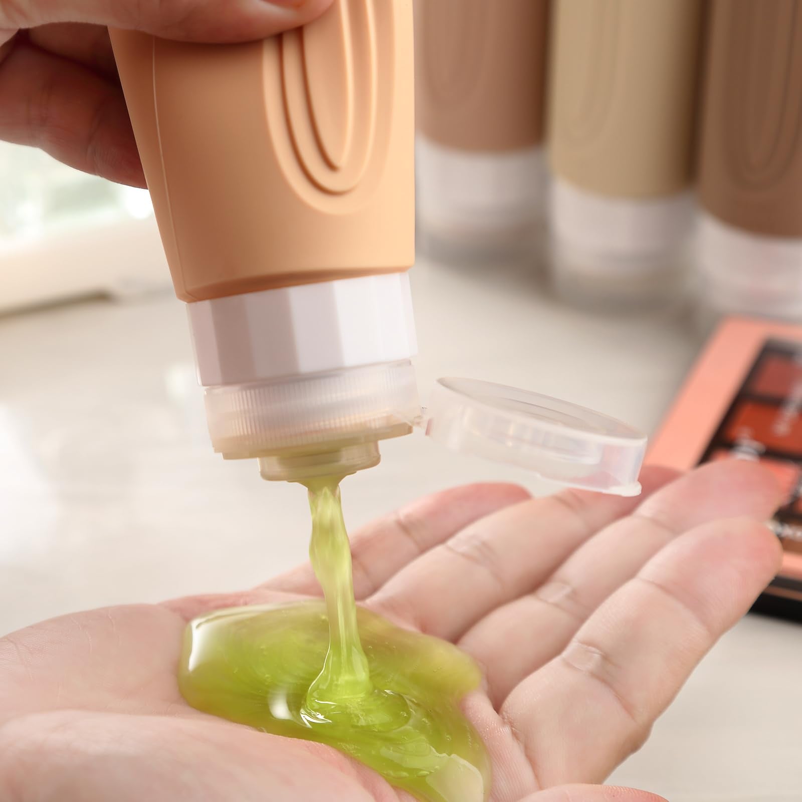 Mrsdry BPA-free silicone bottle offers flexible, eco-friendly storage for liquids.