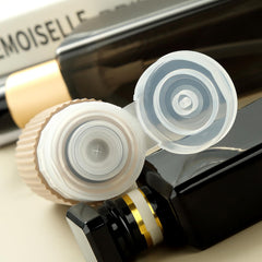 Mrsdry leak-proof bottles with secure caps prevent spills in luggage.