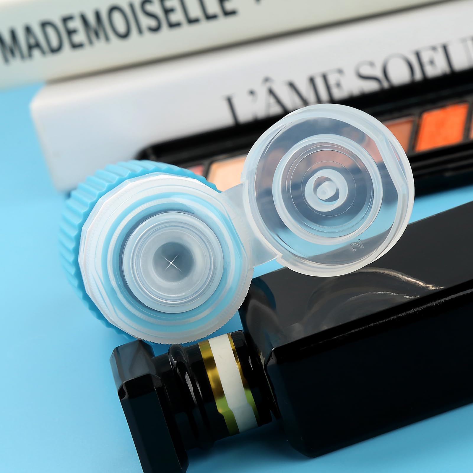 Mrsdry leak-proof travel bottles prevent spills during flights.