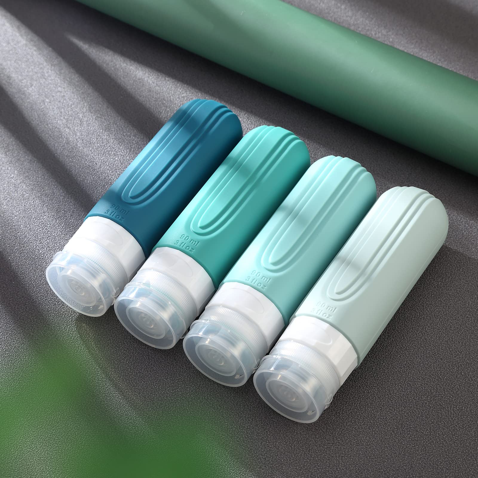 Mrsdry four-pack keeps toiletries separated and easy to access.