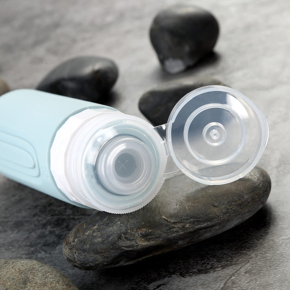 Wide-opening Mrsdry bottle makes filling thick liquids easy.