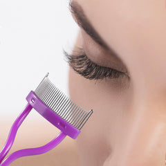 MSQ eyebrow brush with arc design enables precise grooming.