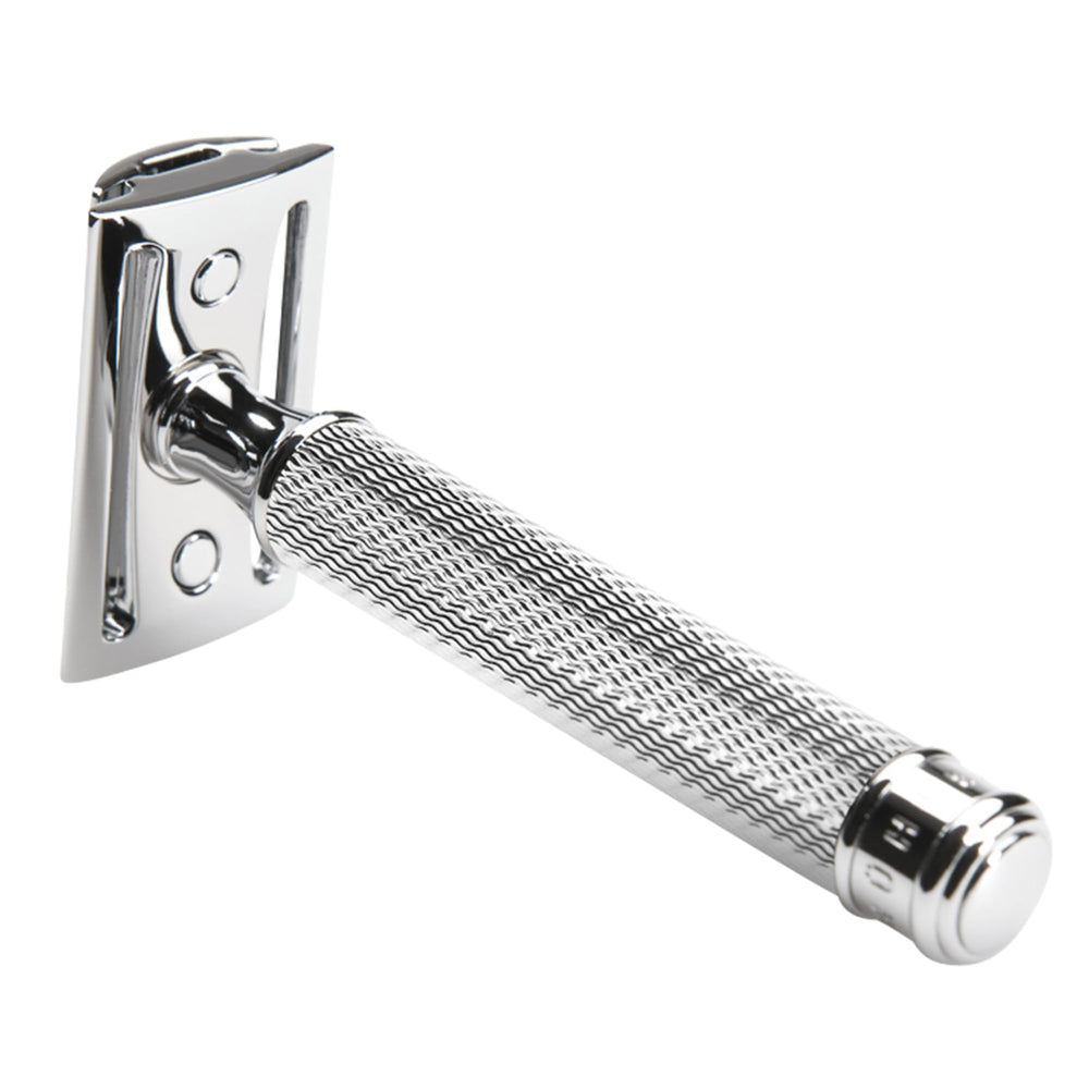 Rose-gold handle variant of the MÜHLE R89 adds elegance to daily shaving