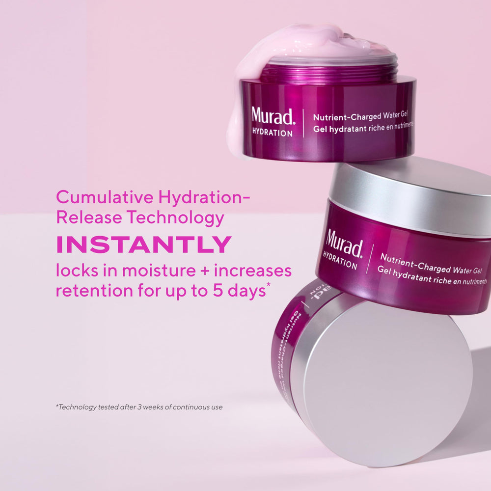 Hidratación duradera con Murad Gel de Agua Nutriente en piel seca.