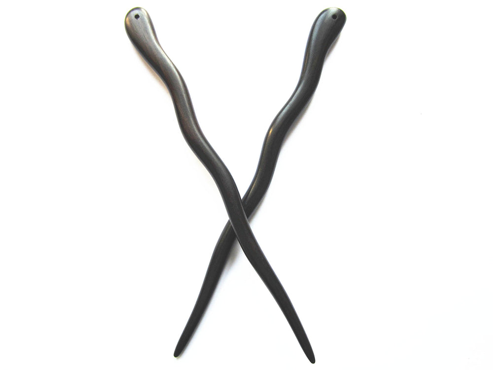 Palillos para cabello Myhsmooth en ébano natural tallados a mano para un look elegante.