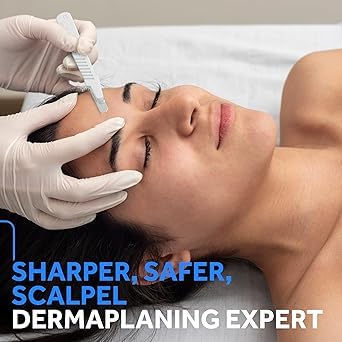 MyMed dermaplane razor grip with ergonomic handle for secure, comfortable use