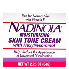 NADINOLA crema tono piel con vitamina E para hidratación suave.
