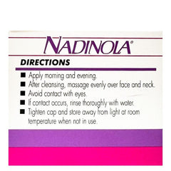 NADINOLA textura crema hidratante ideal para uso diario.