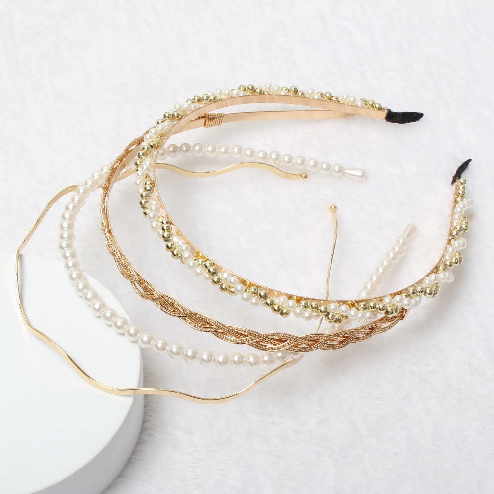 Diadema Naibirdr con perlas artificiales, toque glam para cualquier ocasión.