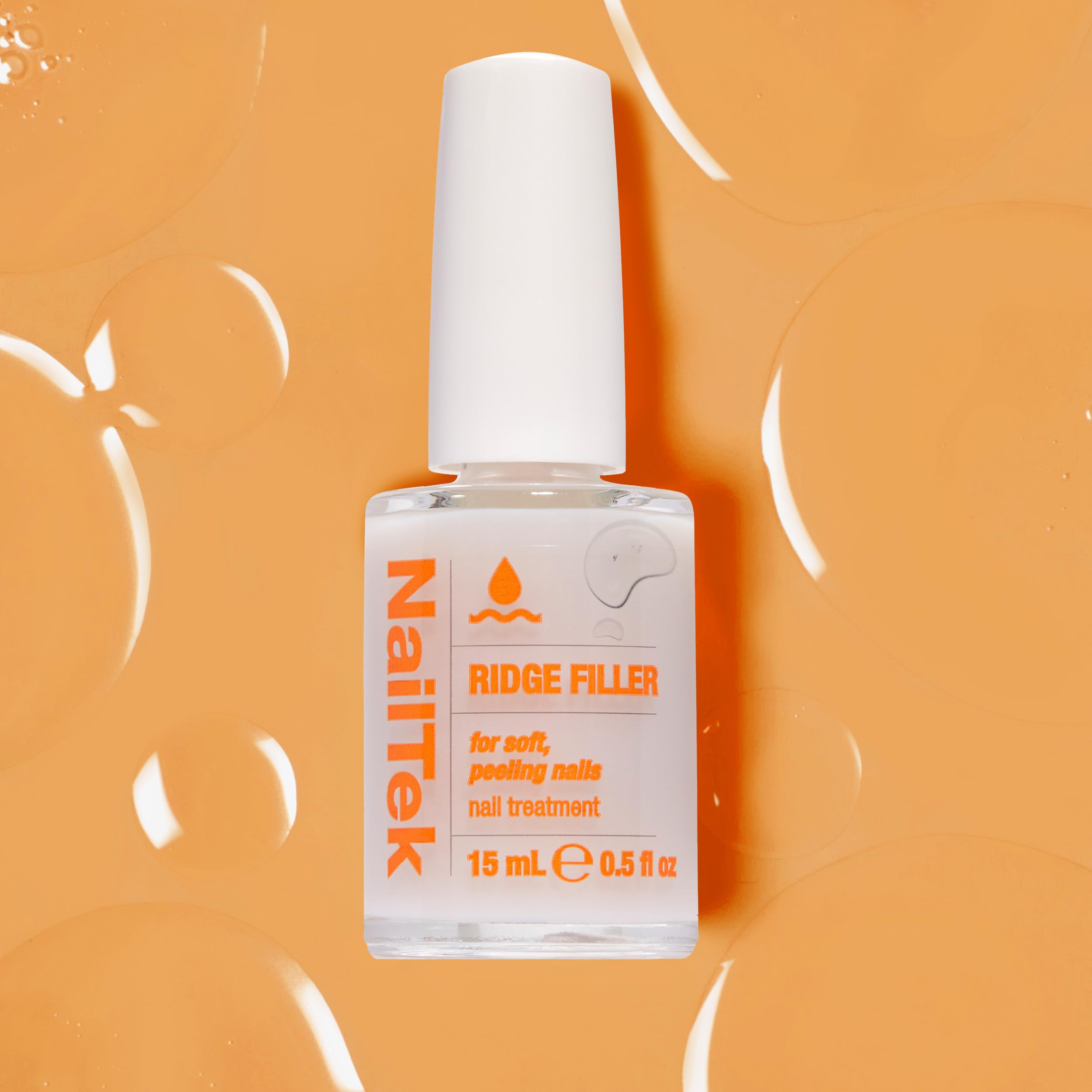 Nail Tek Ridge Filler Formula 2: mejora adherencia del esmalte para color más duradero.