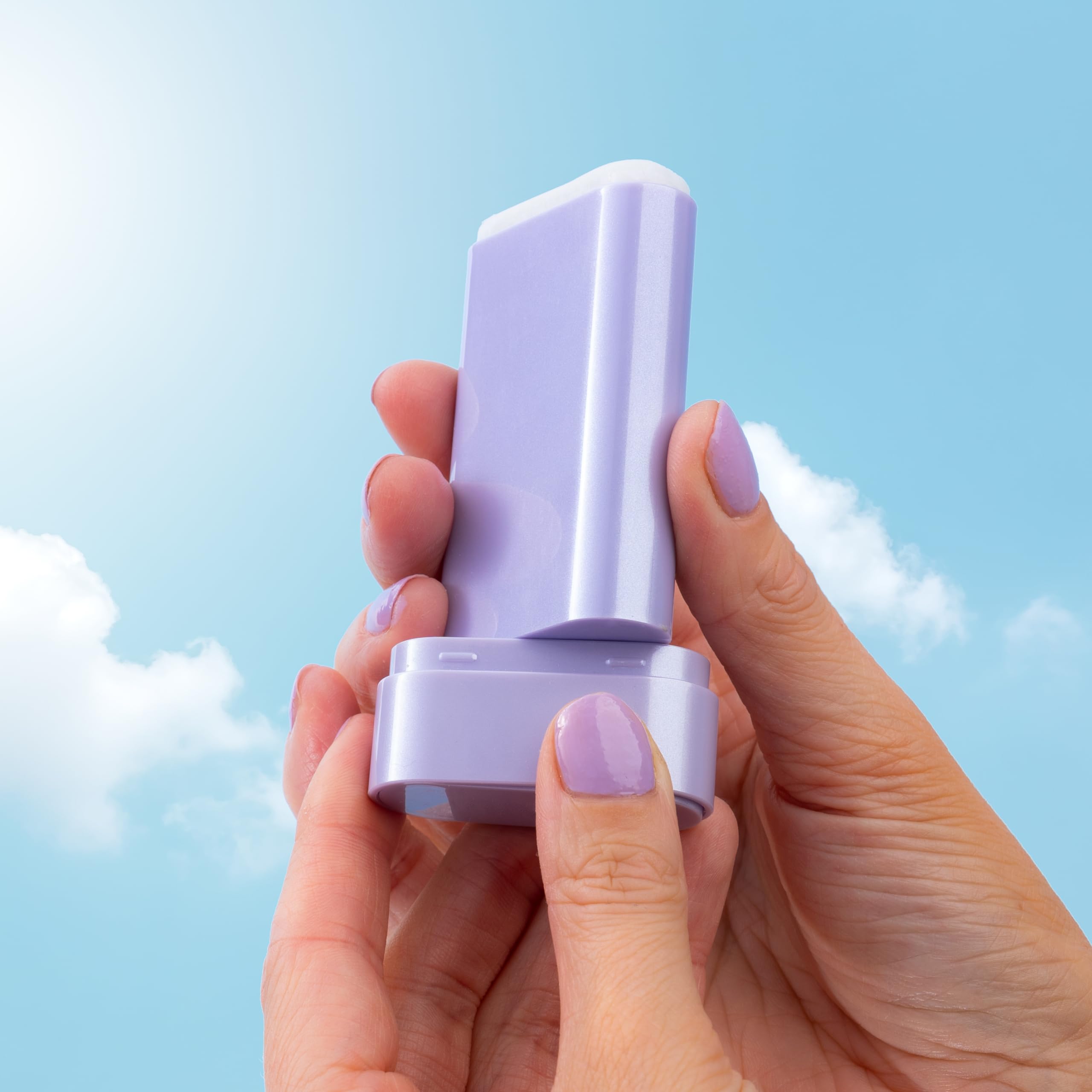 Naked Sundays SPF 50, cobertura invisible sin blanco para rostro.