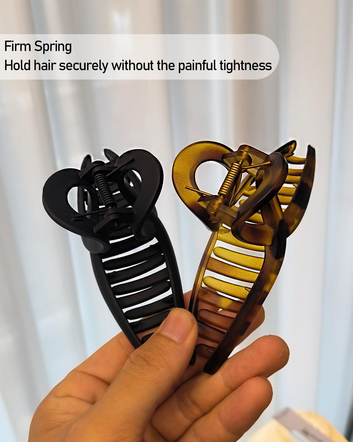 Nalodu thick-hair clip holds long curls without snagging or pulling.