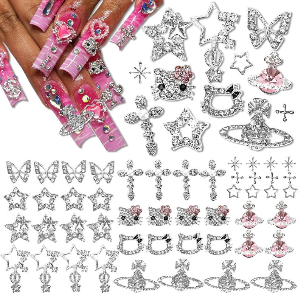 Namifin stars charm adds celestial sparkle to acrylic nails.