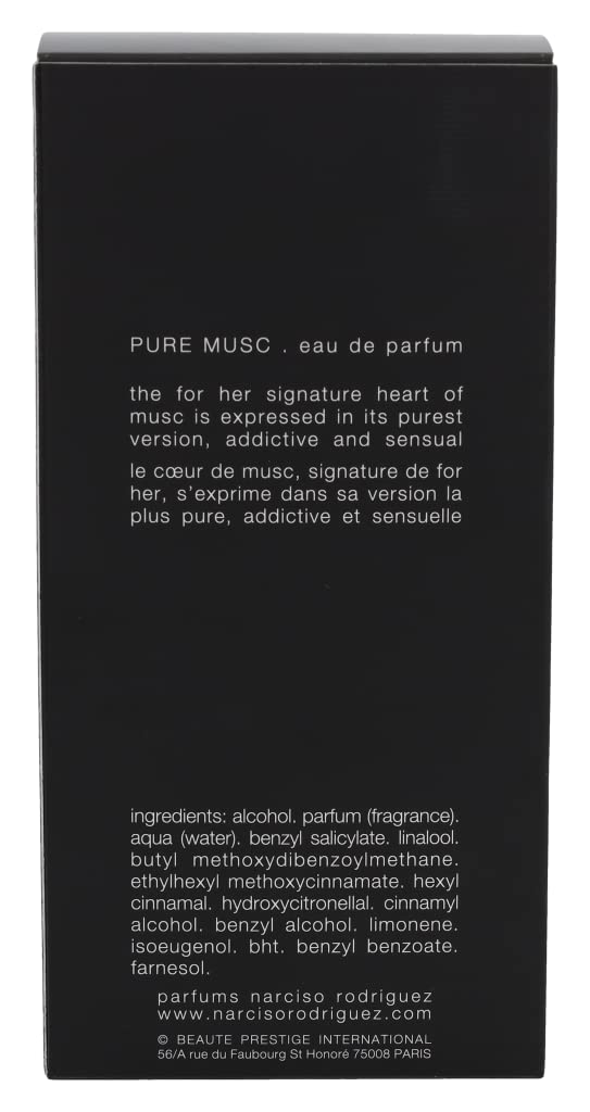 NARCISO RODRIGUEZ Pure Musc glass bottle reflecting warm musk tones and subtle florals.