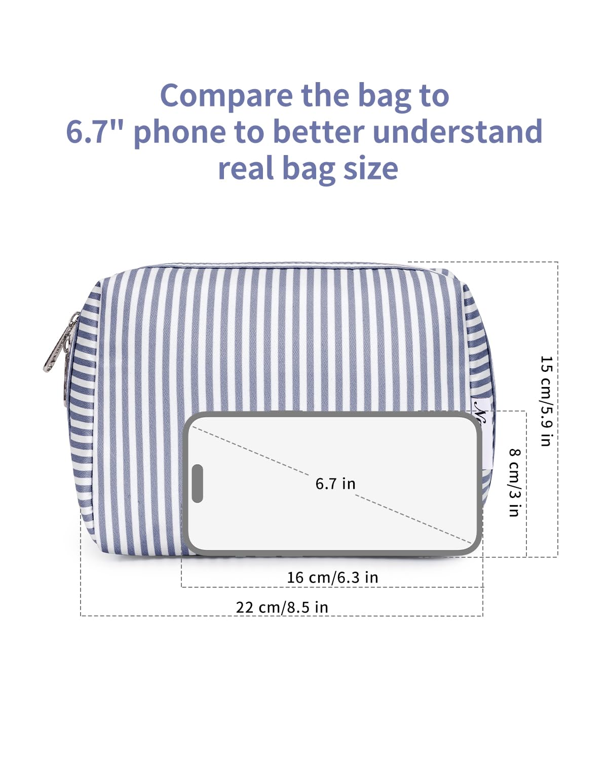 Narwey striped makeup bag with sturdy zipper and raised edge.