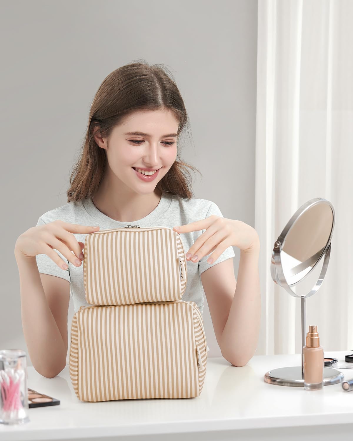 Narwey striped makeup bag travel organization for bags and purses