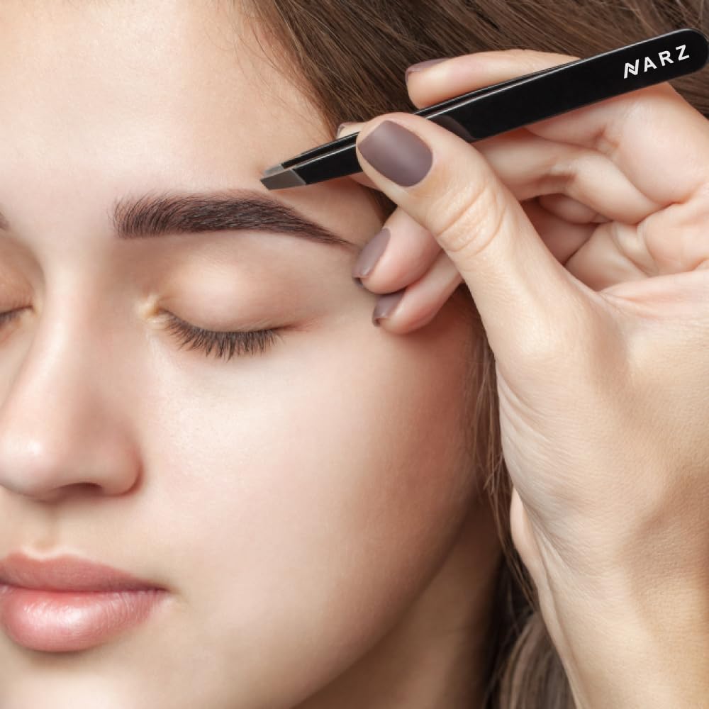 NARZ brow and facial hair grooming for a neat look