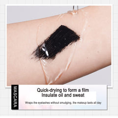 NaSeny Vibely Mascara: efecto volumen que da densidad sin grumos.