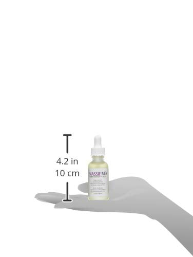 NassifMD Hydro-Screen bottle cap closeup with freshness seal