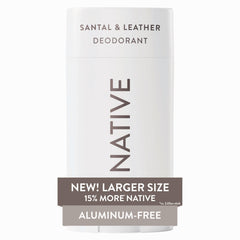 Native Desodorante Santal y Cuero, aplicación suave que desliza sin esfuerzo.