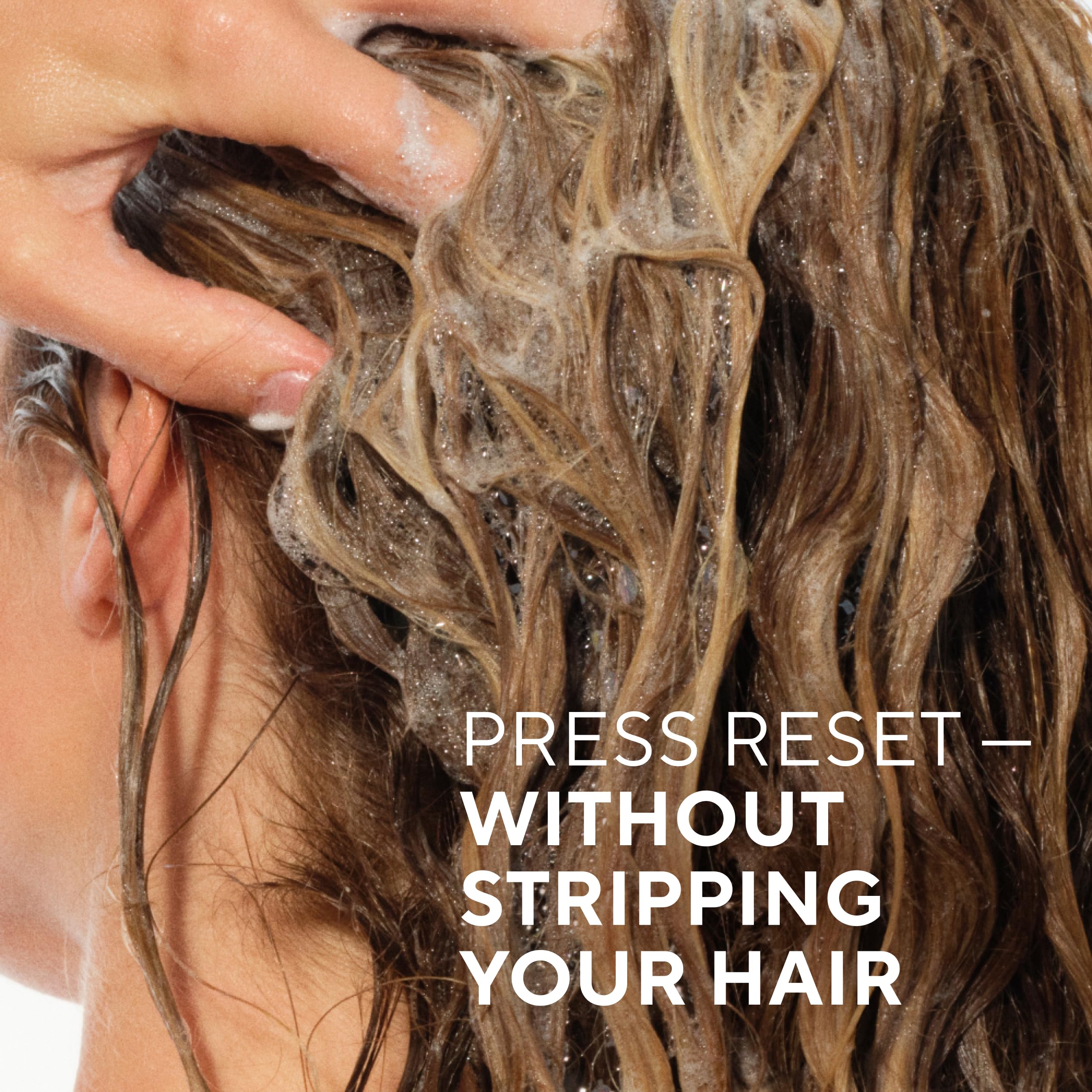 Native label closeup emphasizes naturally derived ingredients and free-from-dyes formula.