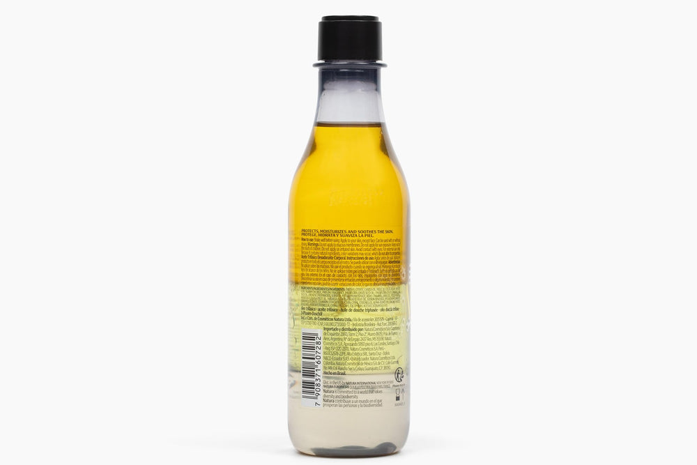 Natura Maracujá oil drops ready to nourish skin with essential fatty acids