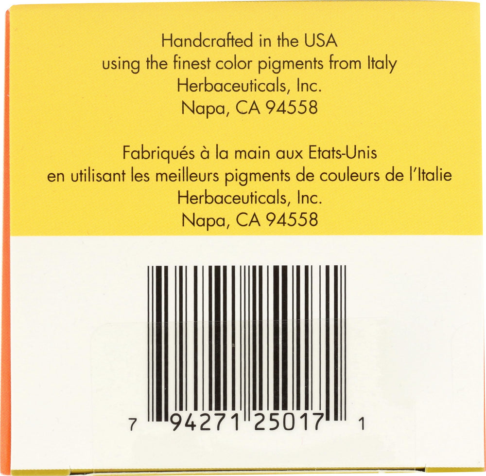 Naturcolor 4 fl oz bottle includes color and gel for best results.