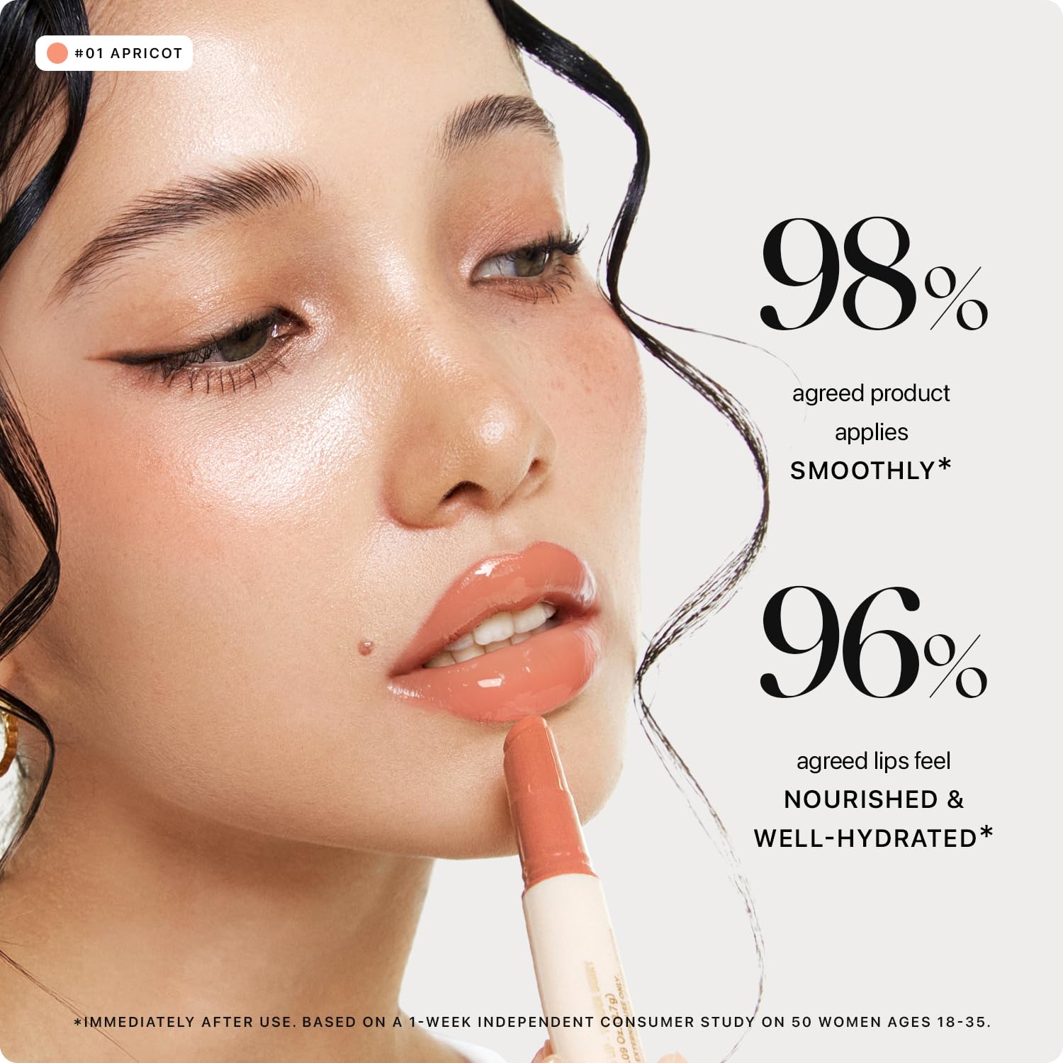 Nature Republic Brillo labial apricot hidrata mientras aporta brillo translúcido.