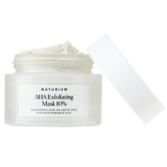 Naturium Mascarilla Exfoliante AHA-10, botella para aplicación suave y rápida.