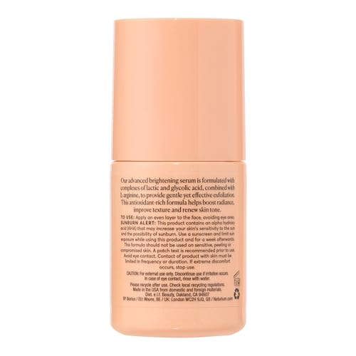 Naturium Multi-Bright Serum, aplicación en la palma, mejora la textura diaria.