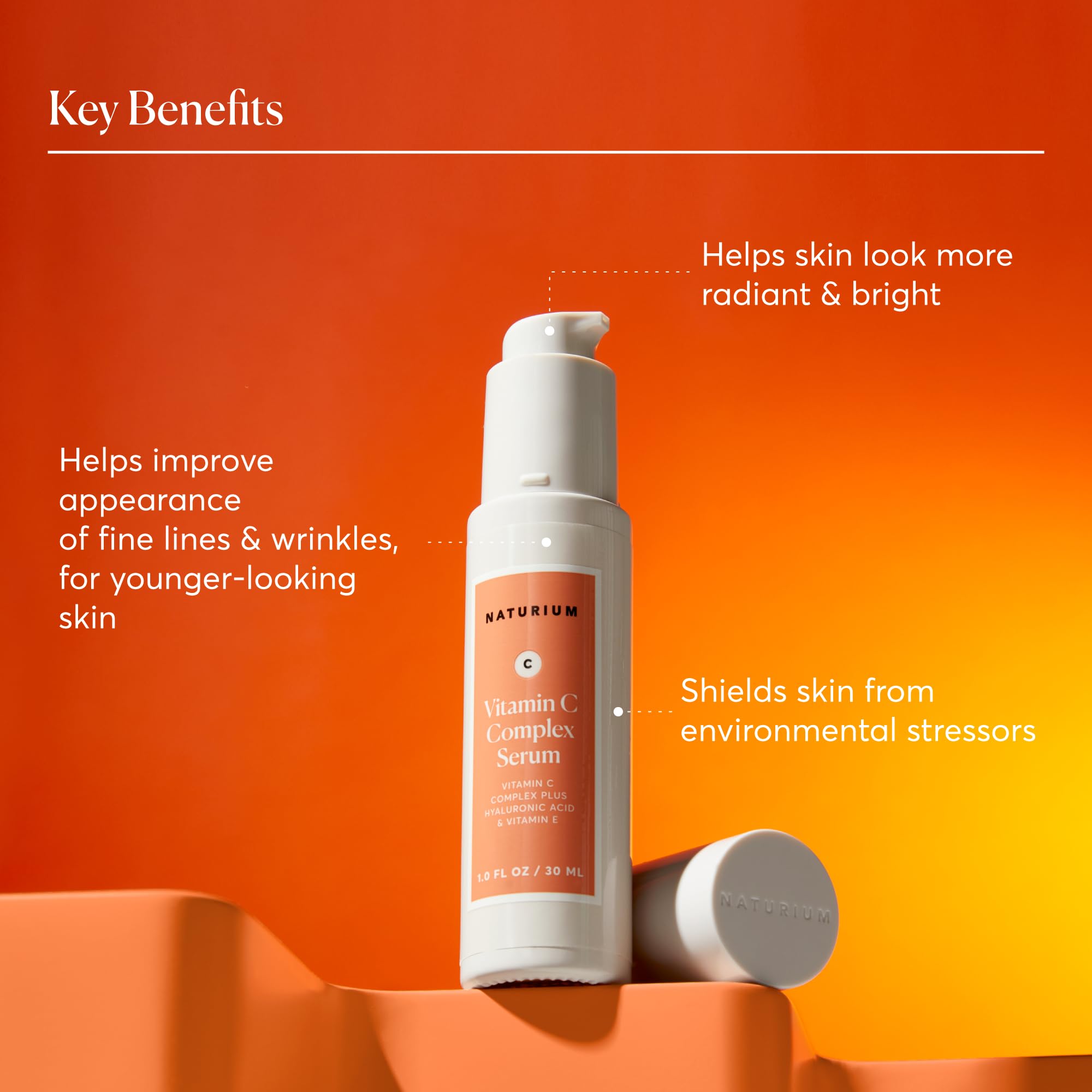 Naturium suero de vitamina C con Kakadu plum, ingrediente clave para vitalidad.
