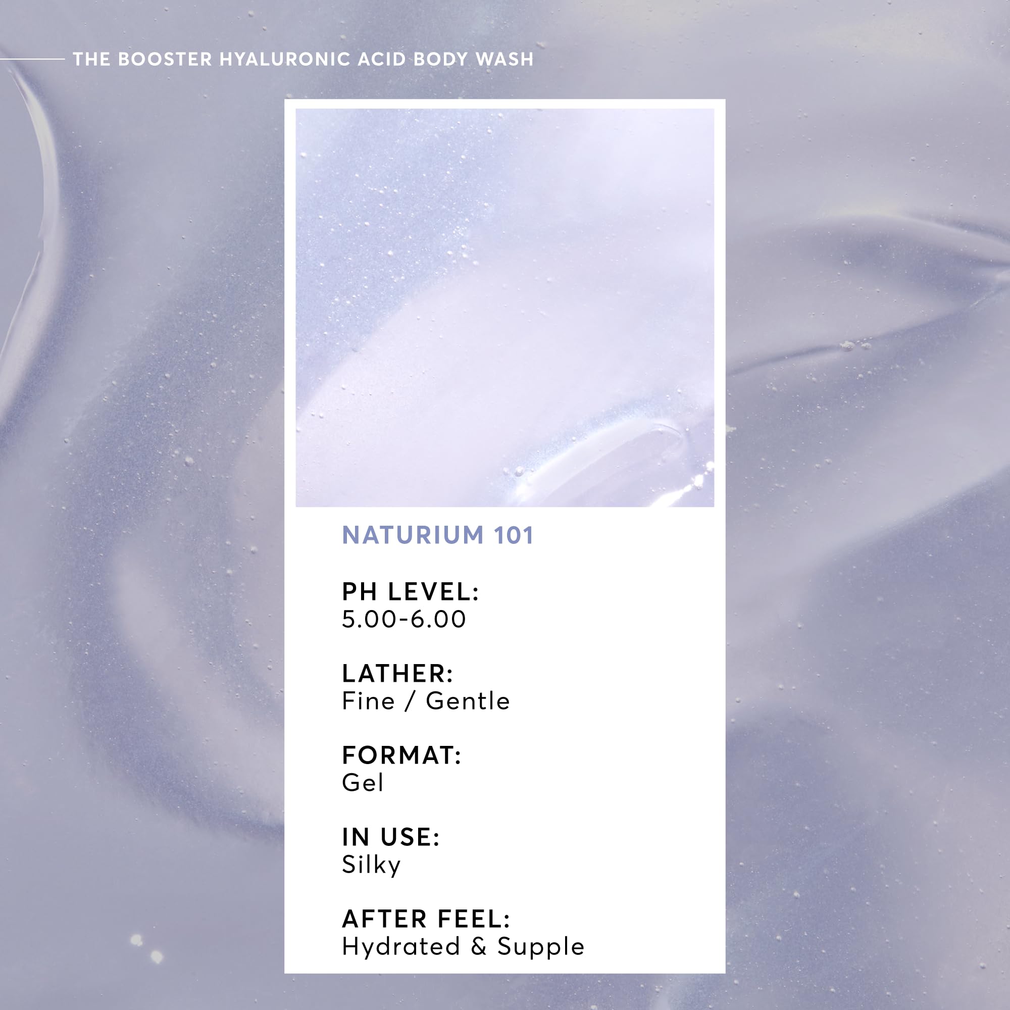 Aplicación de Naturium The Booster en manos con espuma suave para hidratación.