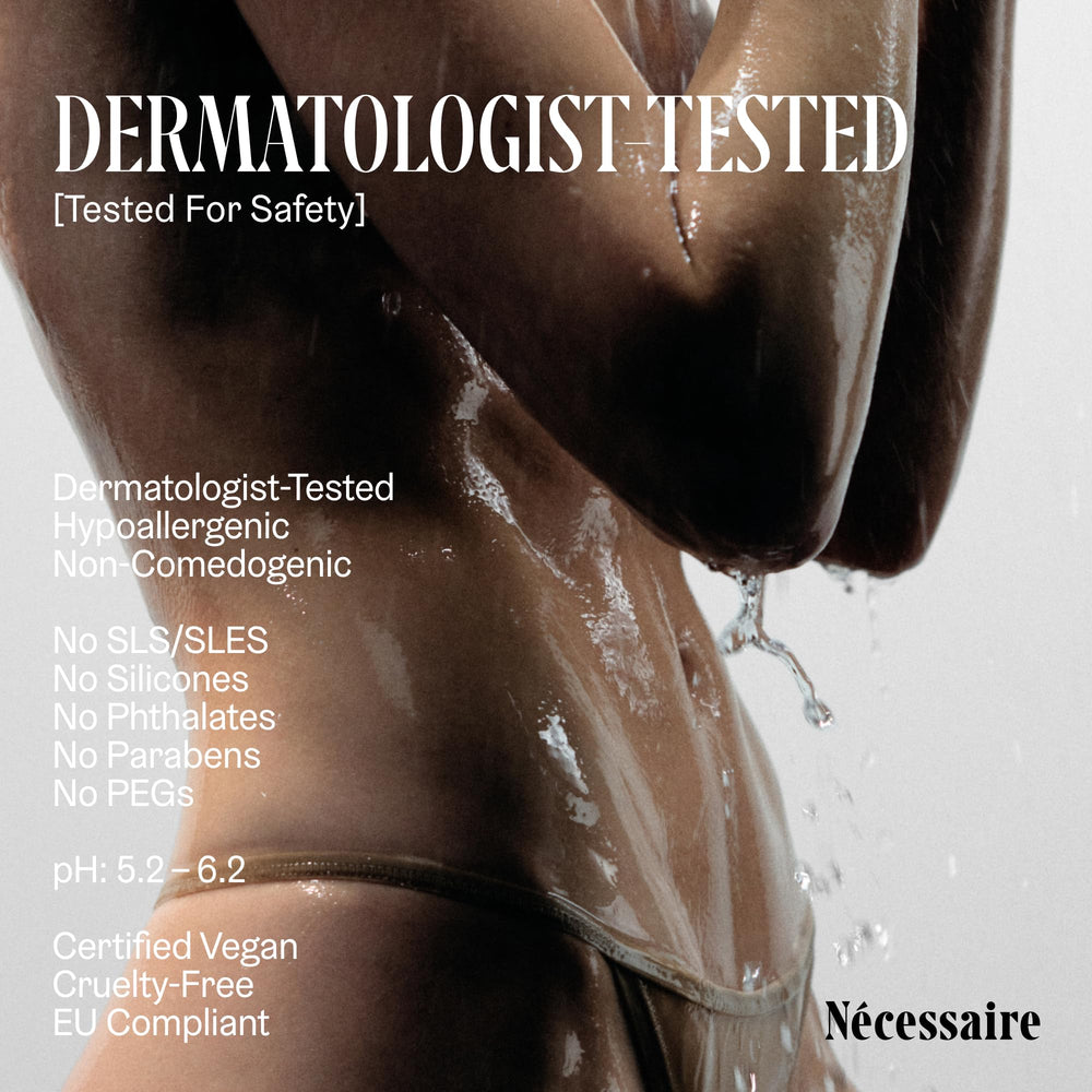 Nécessaire Body Exfoliator hypoallergenic badge for gentle care.