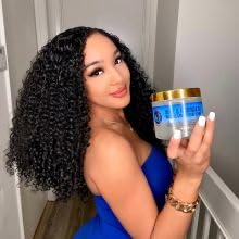 Control del frizz con Nefertiti's Secrets para cabello grueso, textura hidratante