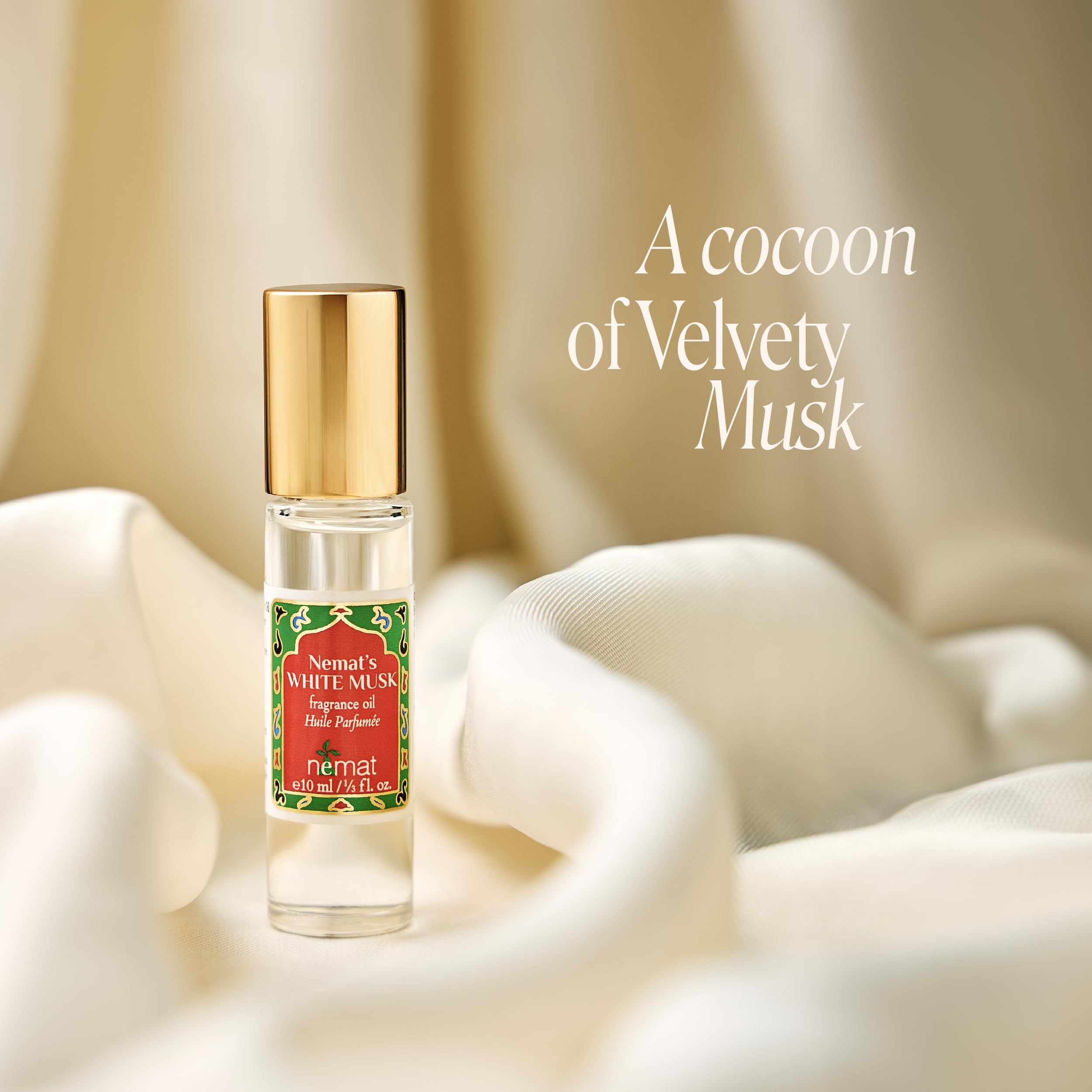 Nemat White Musk roll-on cap enables precise, mess-free application.