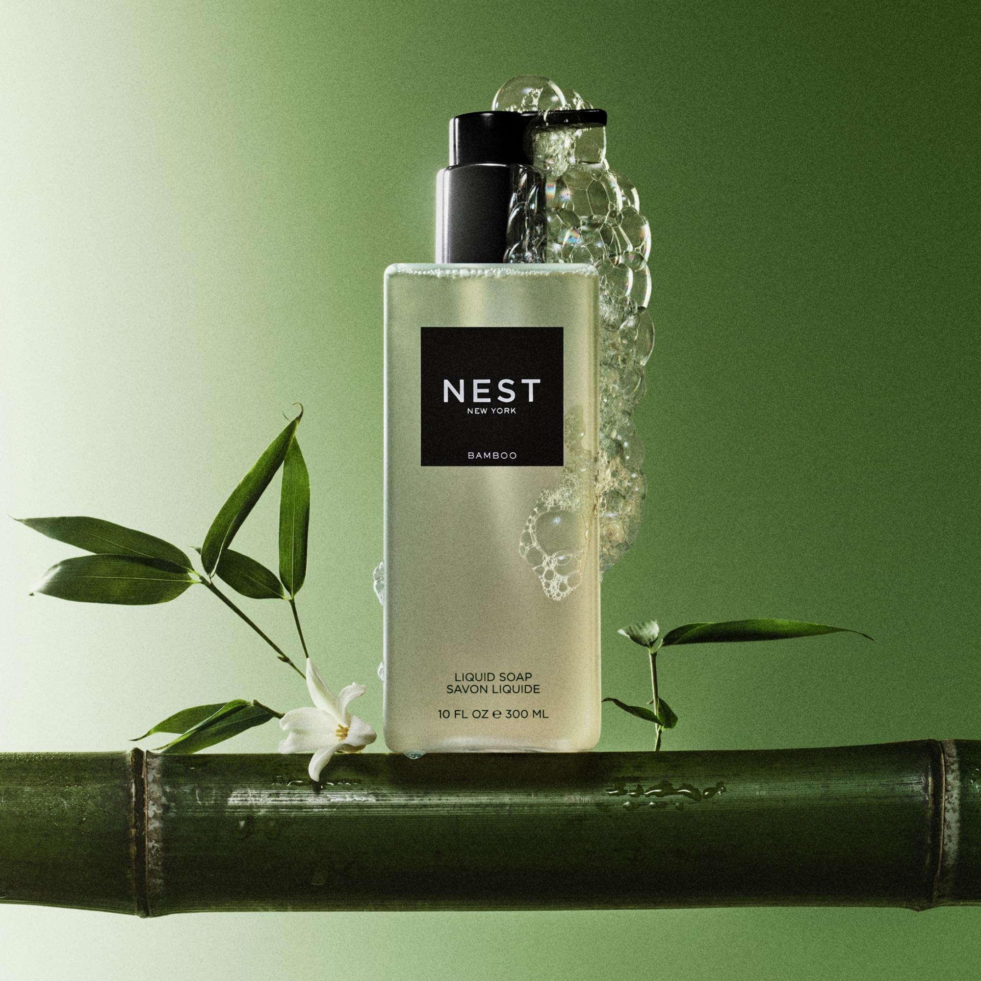 Nest New York Liquid Soap Bamboo label close-up emphasizing natural extracts and elegant fragrance.