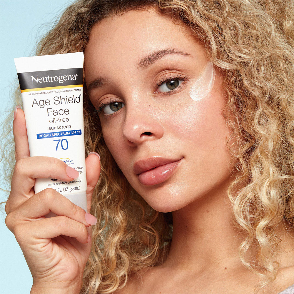 Prueba dermatológica de Neutrogena Age Shield, seguridad para la piel.