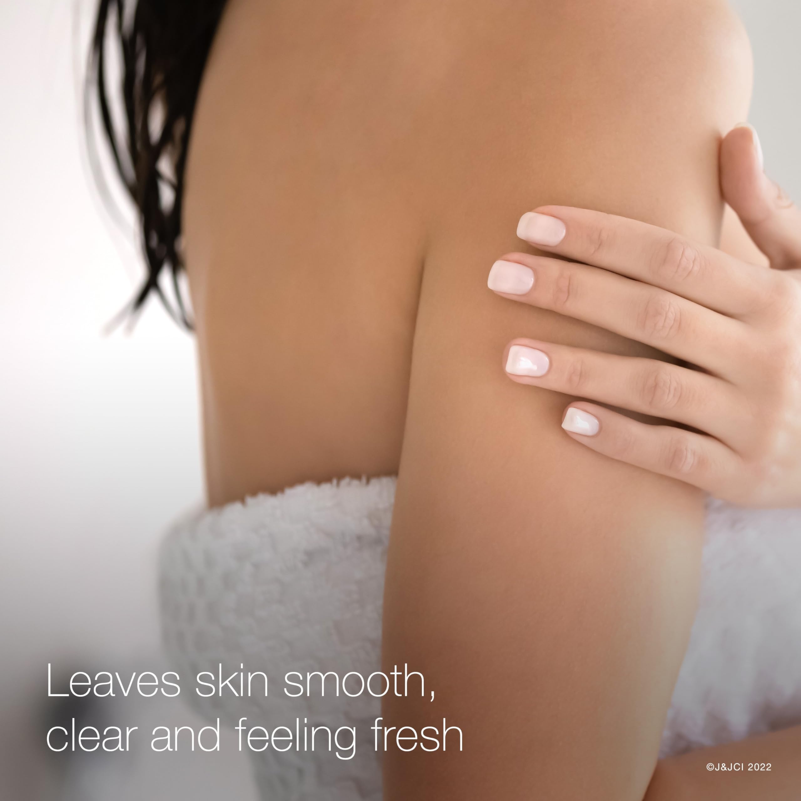 Aloe and chamomile infusion offers soothing cleansing for the skin.