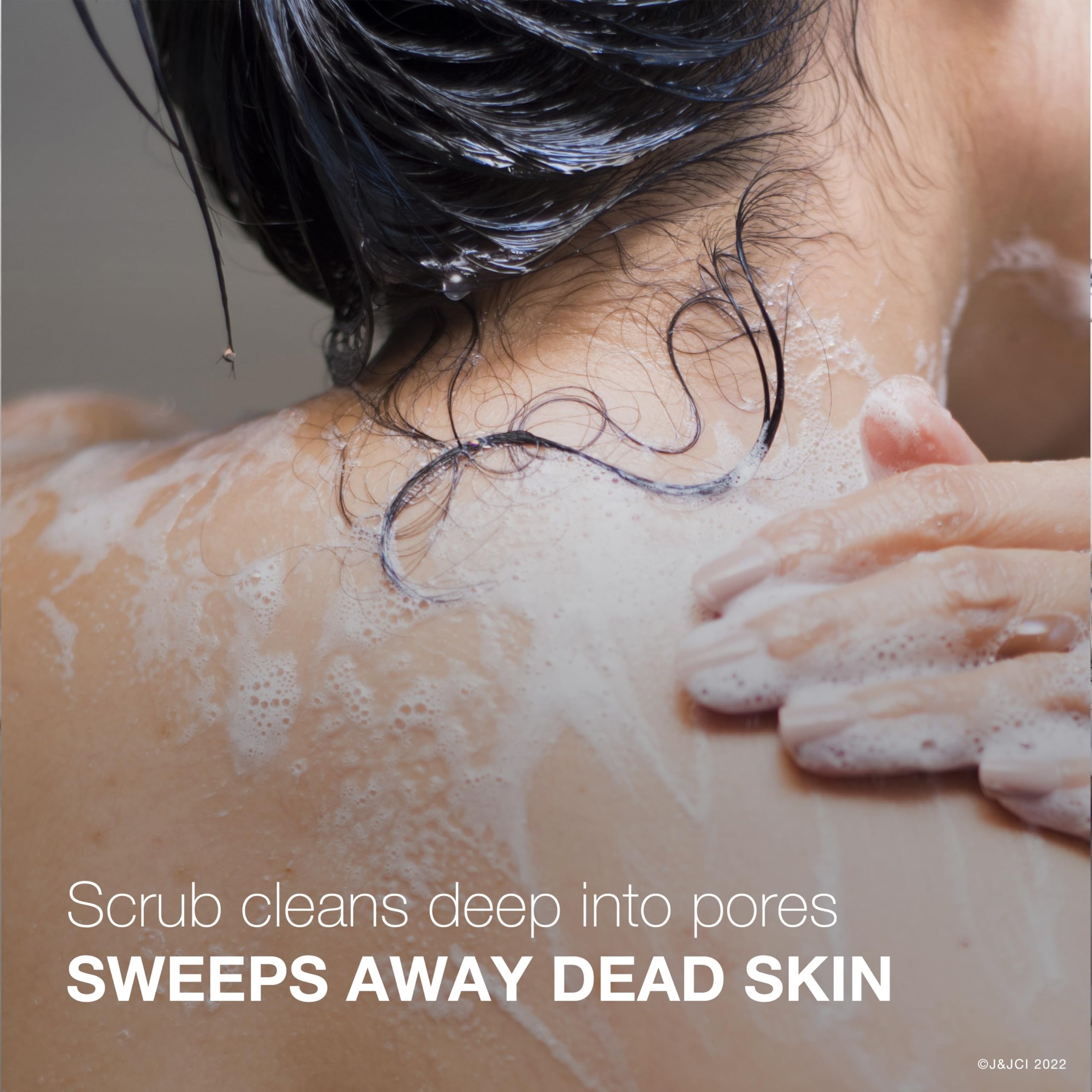 Neutrogena exfoliating beads remove dead skin during wash.