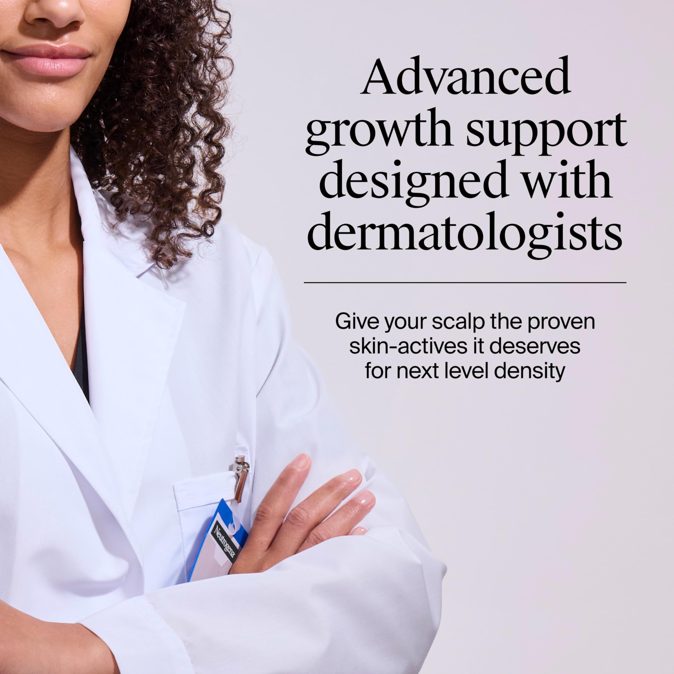 Neutrogena Restauración de Cabello: ingredientes mandélico para exfoliar suavemente.