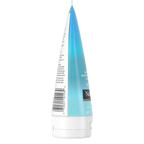 On-pack iconography hints non-comedogenic and paraben-free formula.