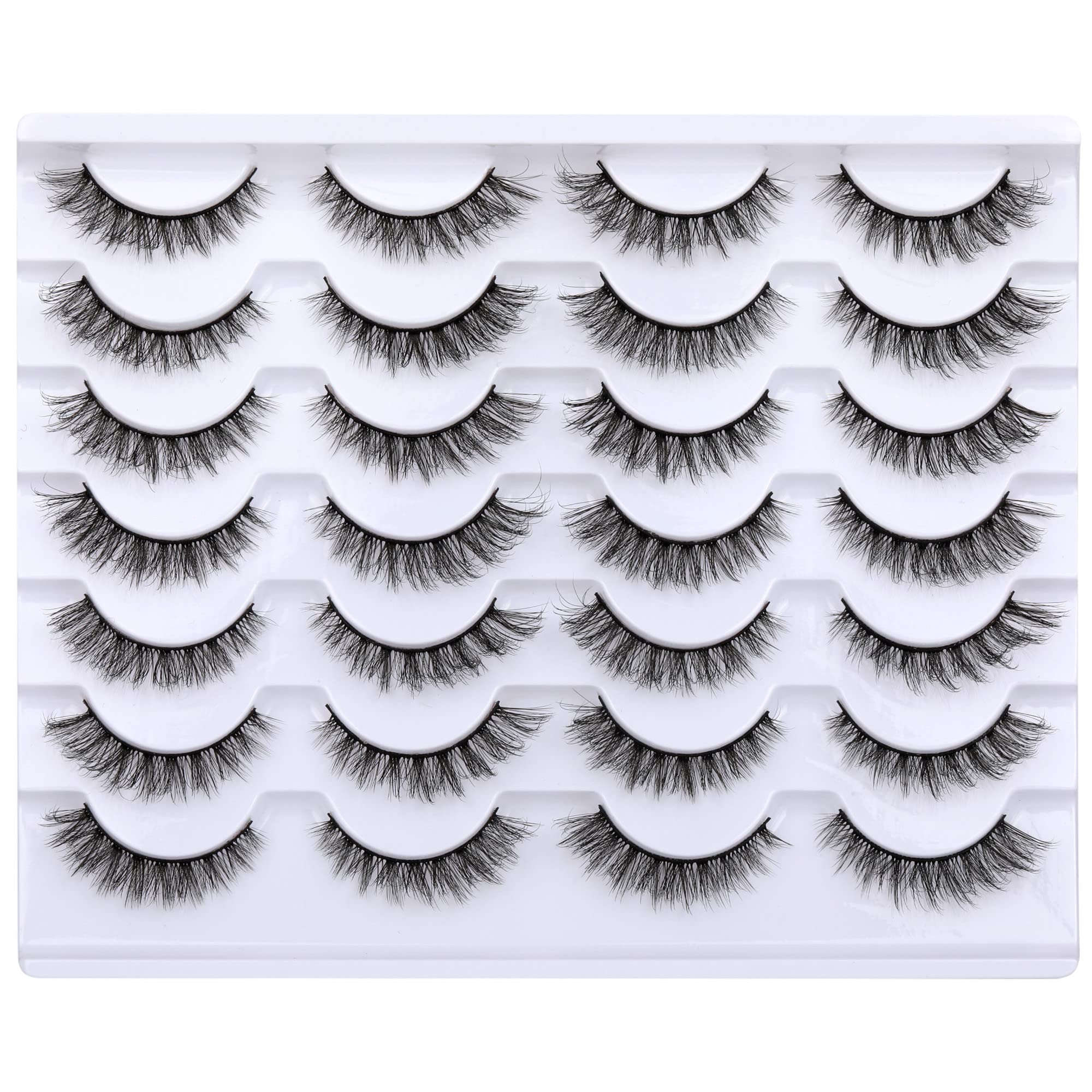 Newcally Cat Eye Lashes with 12mm length for a subtle cat-eye.