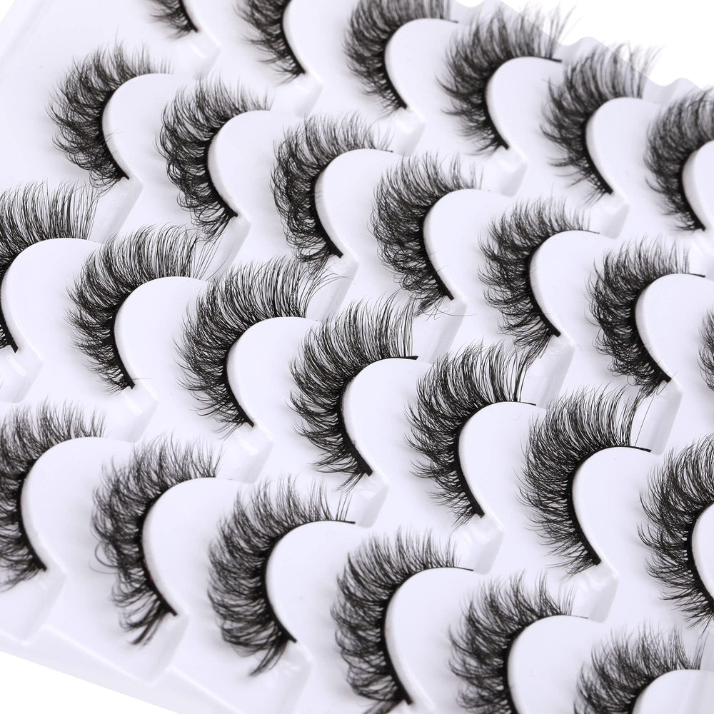 Newcally Cat Eye Lashes natural look suitable for daily makeup.