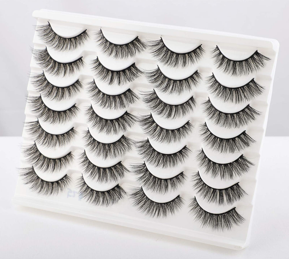 Newcally Cat Eyes Wispy Lashes comfortable fit with thin band