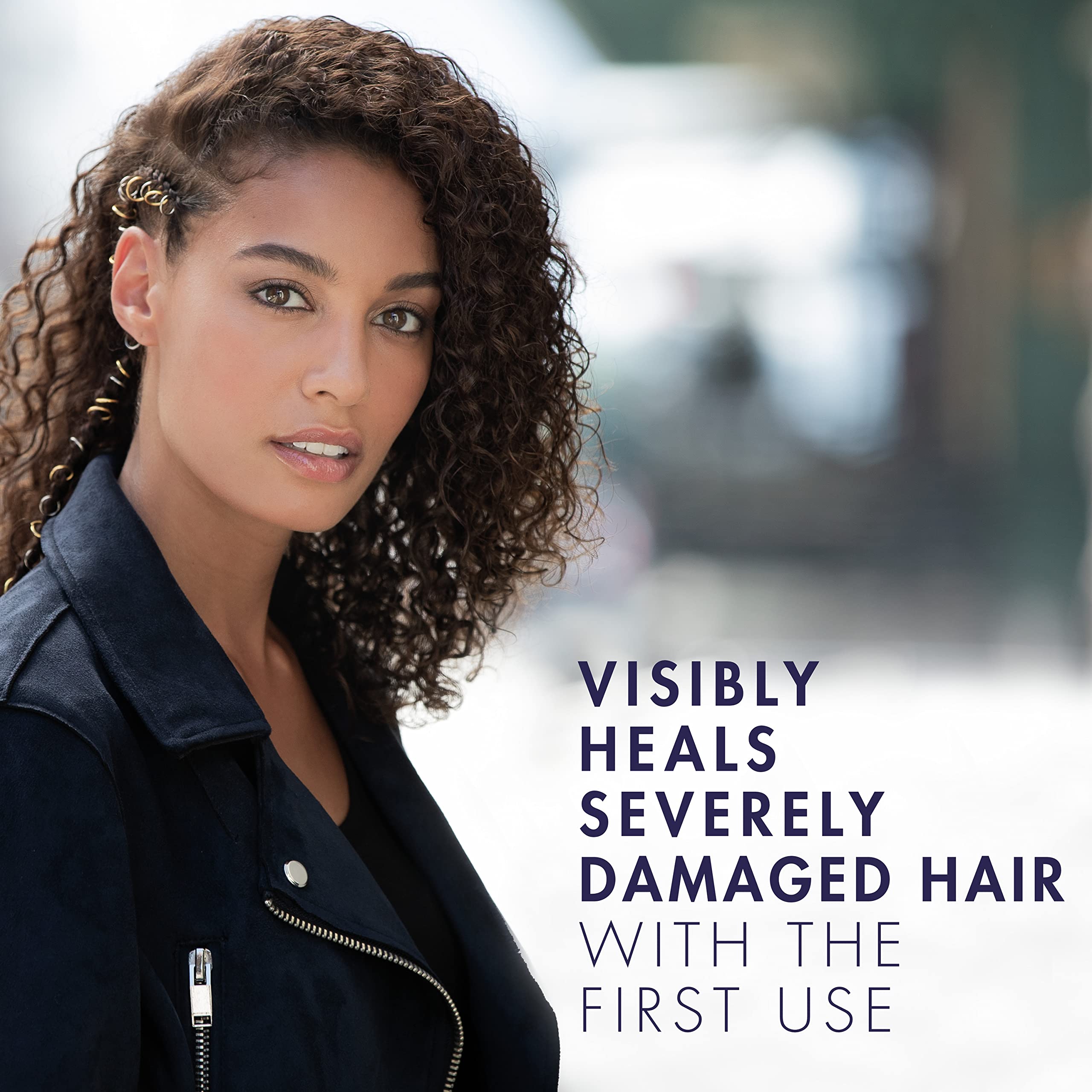 Shimmering damaged hair texture image after use of Keraphix