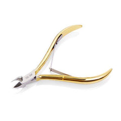 Nghia cuticle nipper side profile shows blade angle for clean trimming.