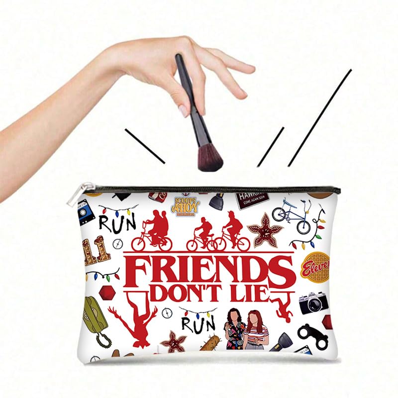 Niarezom Stranger TV makeup bag zipper detail highlighting smooth operation