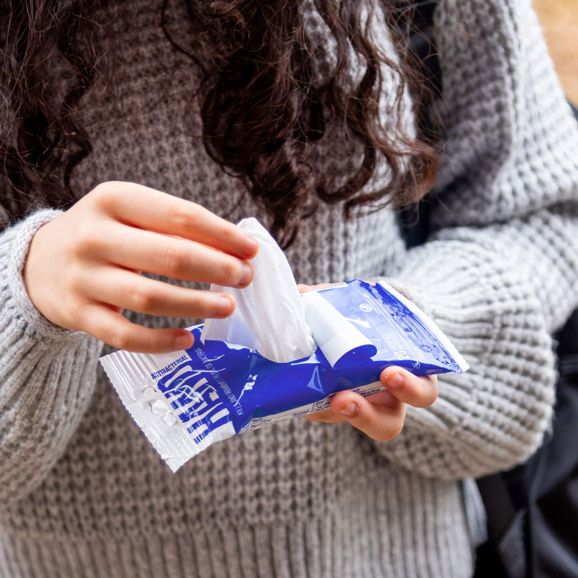 Nice 'N Clean hypoallergenic wipes suitable for sensitive skin users