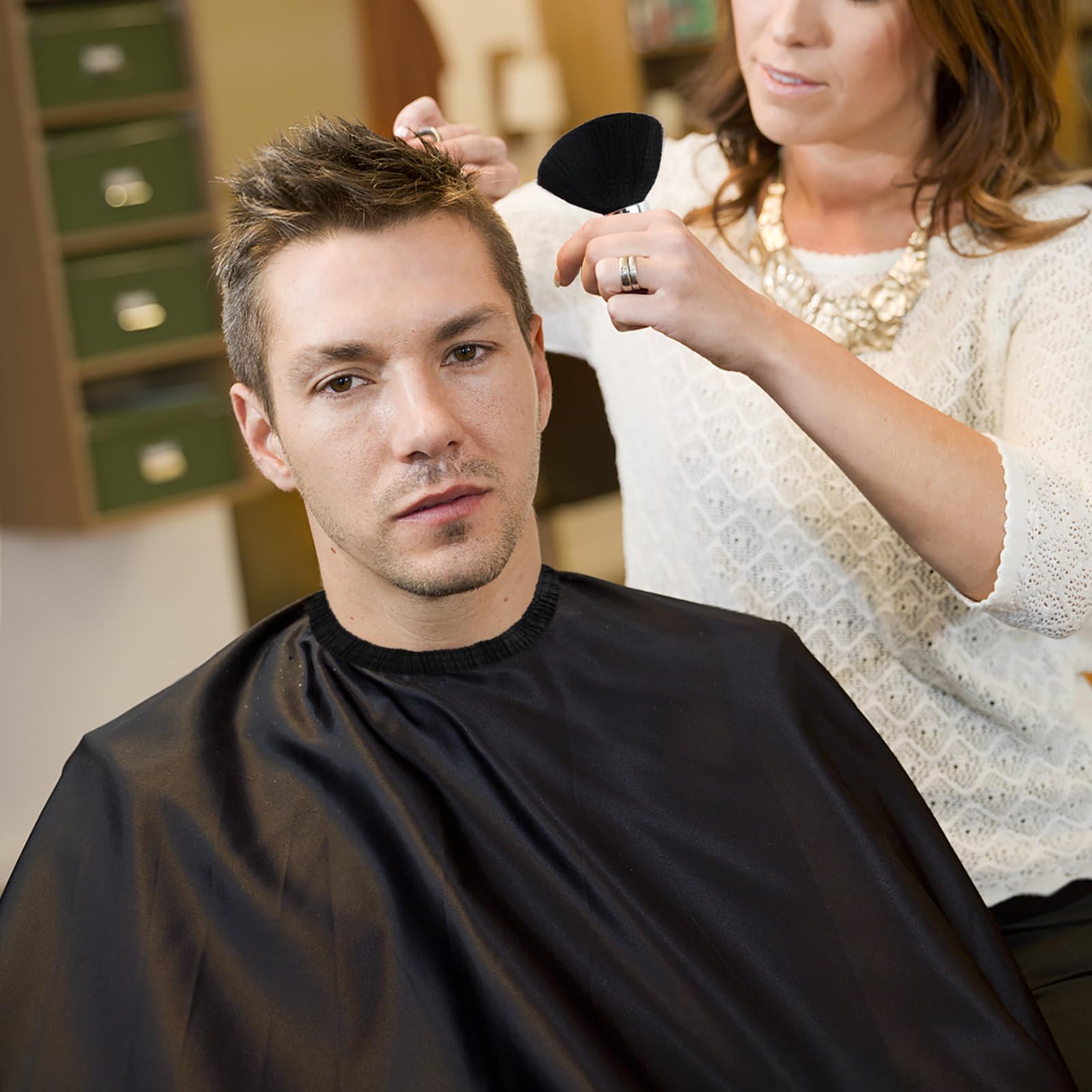 NICEMOVIC professional set ideal for salon or home use across cutting, coloring, and grooming tasks.