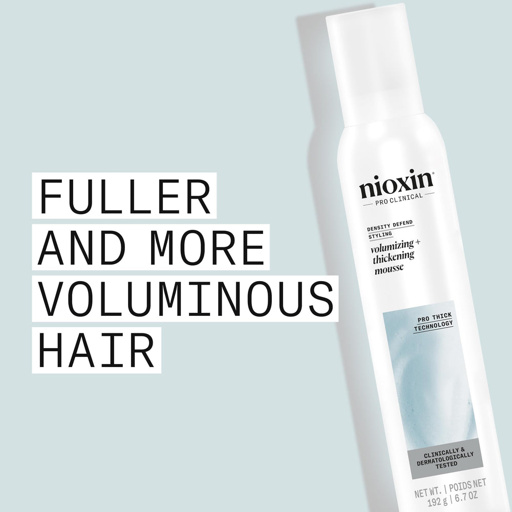 NIOXIN Density Defend Mousse volumen y levantamiento visibles.
